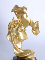 Scandinavian Kissing Ornaments Creative Sculpture